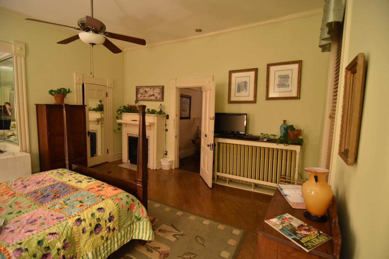 הוט ספרינגס 1890 Williams House Inn מראה חיצוני תמונה